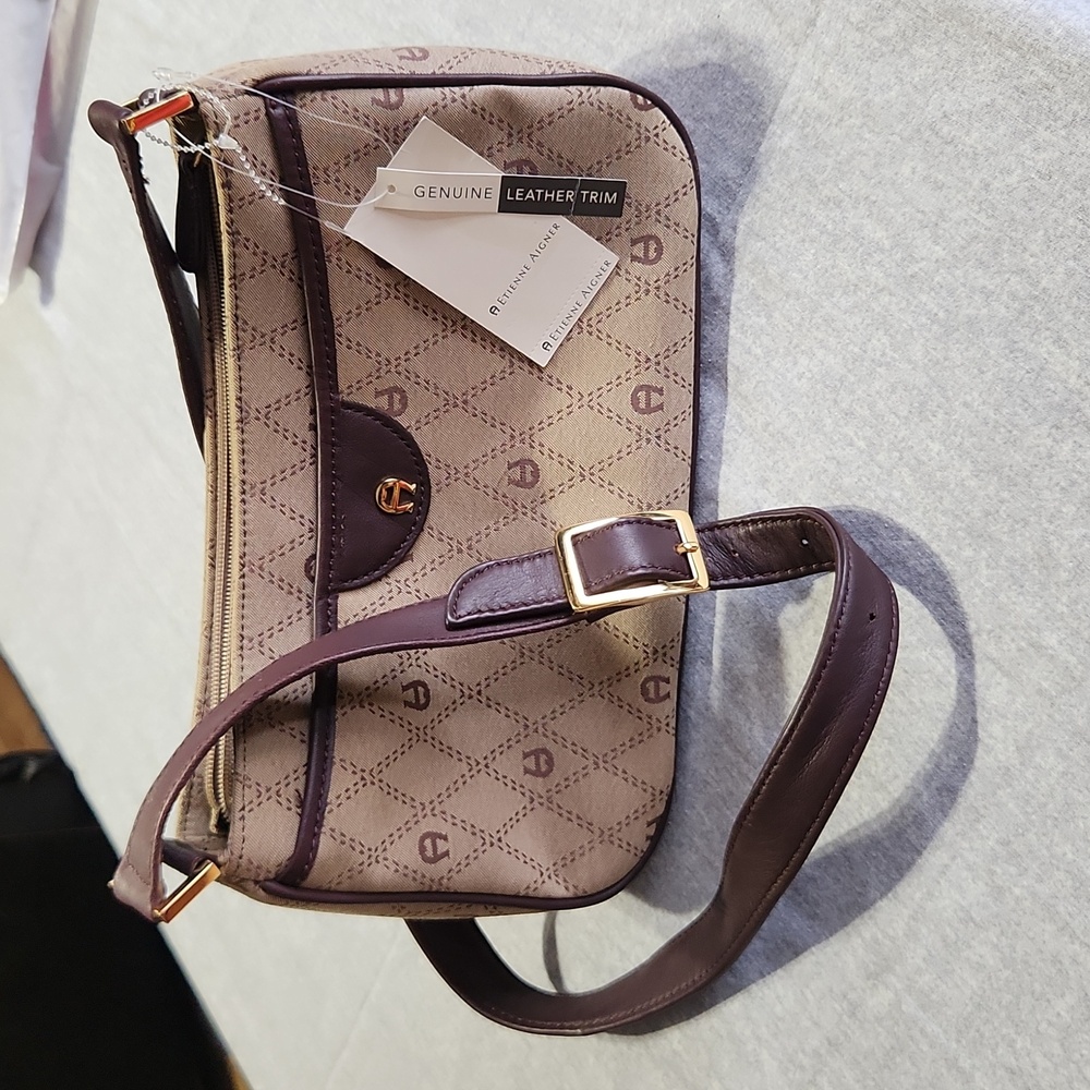 NWT Vintage Etienne Aigner Purse with adjustable strap